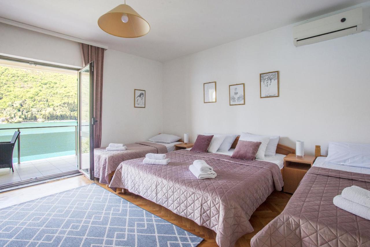 Apartments Maxhit Тиват Экстерьер фото