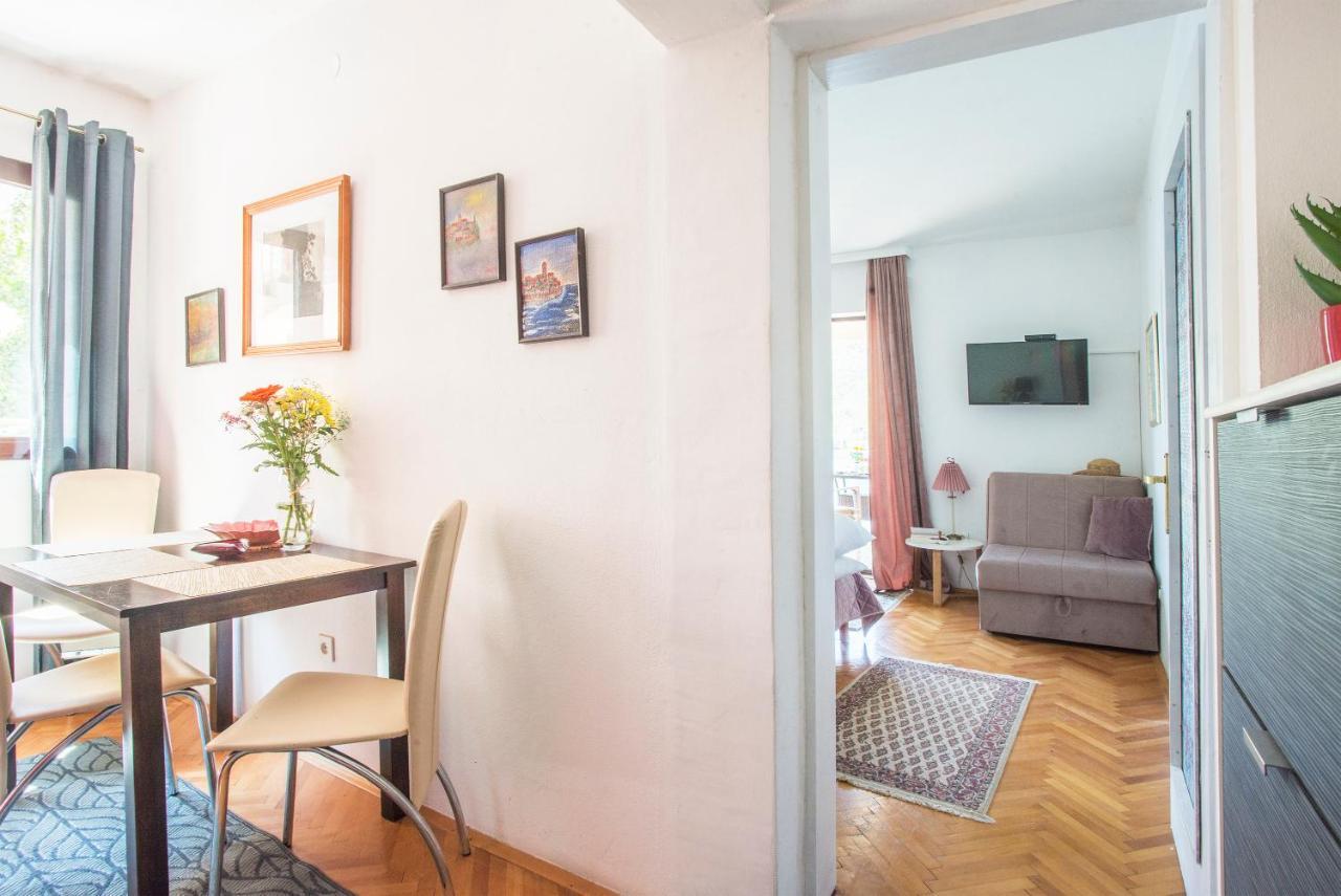 Apartments Maxhit Тиват Экстерьер фото