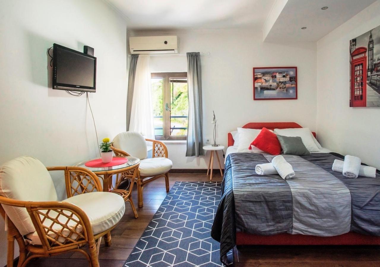 Apartments Maxhit Тиват Экстерьер фото