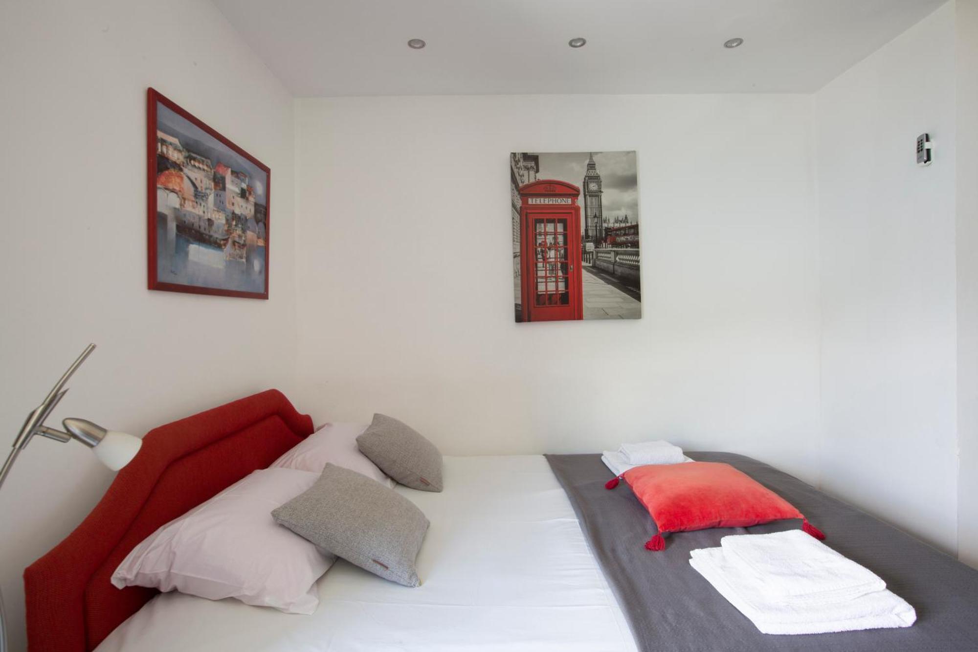 Apartments Maxhit Тиват Экстерьер фото